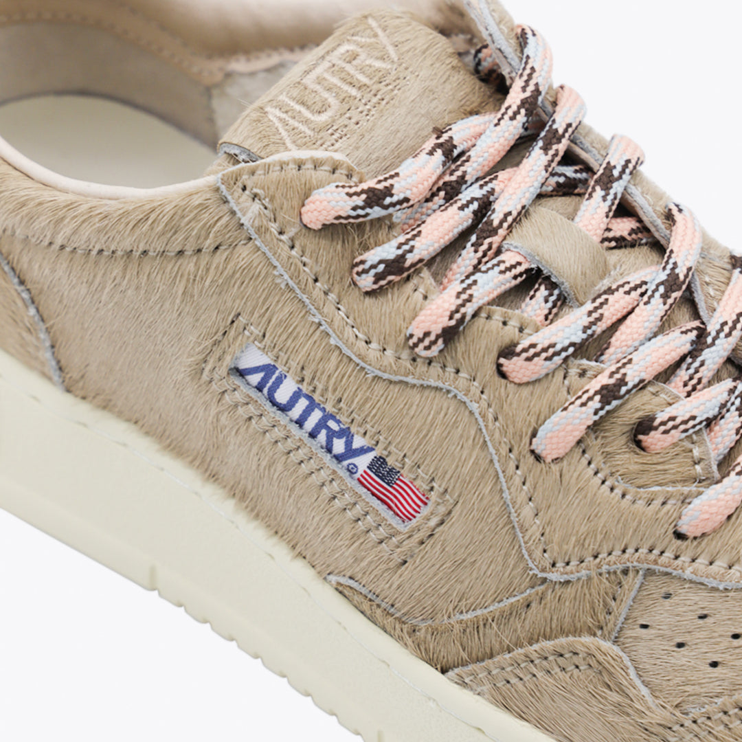 Autry Sneakers - PONY/BEIGE | 6809dec305bae9ad148f913c555012fcfc4f8cbd