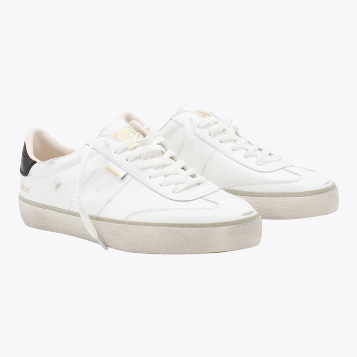 Golden Goose Sneakers - Light and natural | 9a2638cabec90476b7ff661124a41bc1a8c0bd27