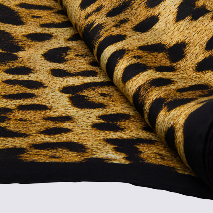 Roberto Cavalli Scarfs - Light and natural | 9f9bb3bc7c61fc96fbdd98c7e4dd5fa242a62a1f