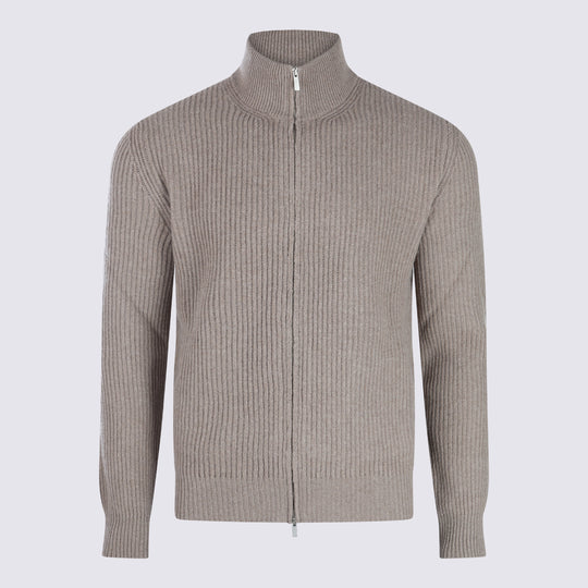 Sweaters Light And Natural