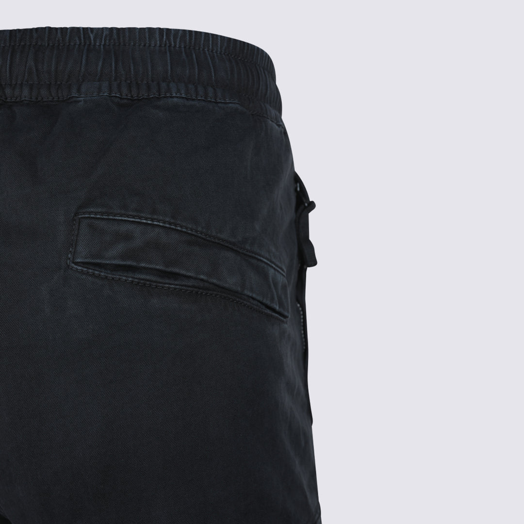 Stone Island Trousers - Blacks and greys | d9a1f9b57bea8373d94a6c45084c7b66276118f3