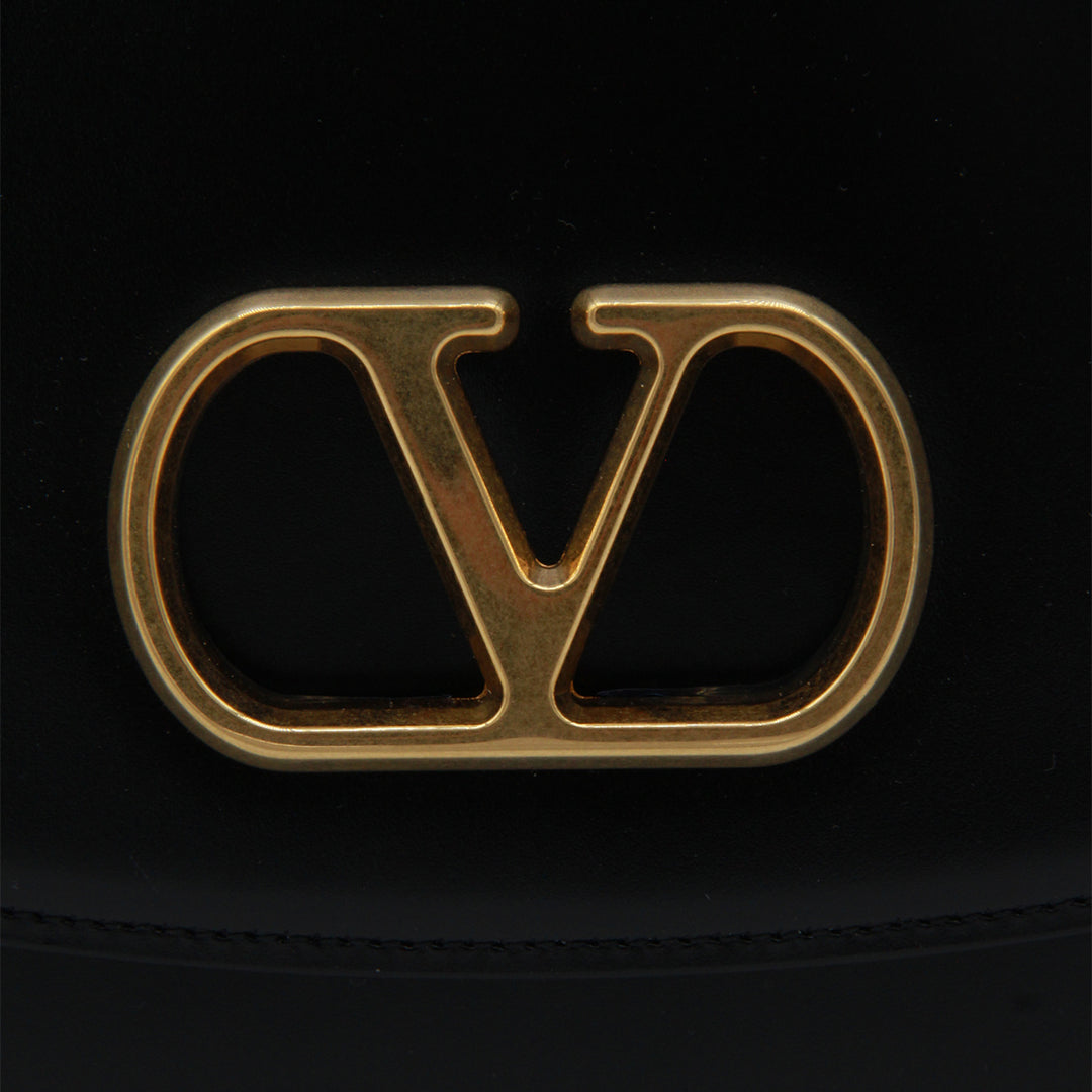 Valentino Garavani Bags - Blacks and greys | be14354e664a7df68723e1466b49192480e26603