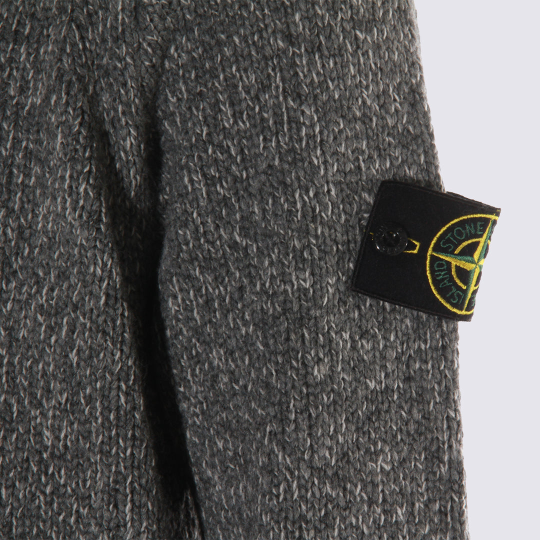 Stone Island Sweaters - Blacks and greys | c4995fa0fc1de64db39b2b0961cf6da87fc69c70