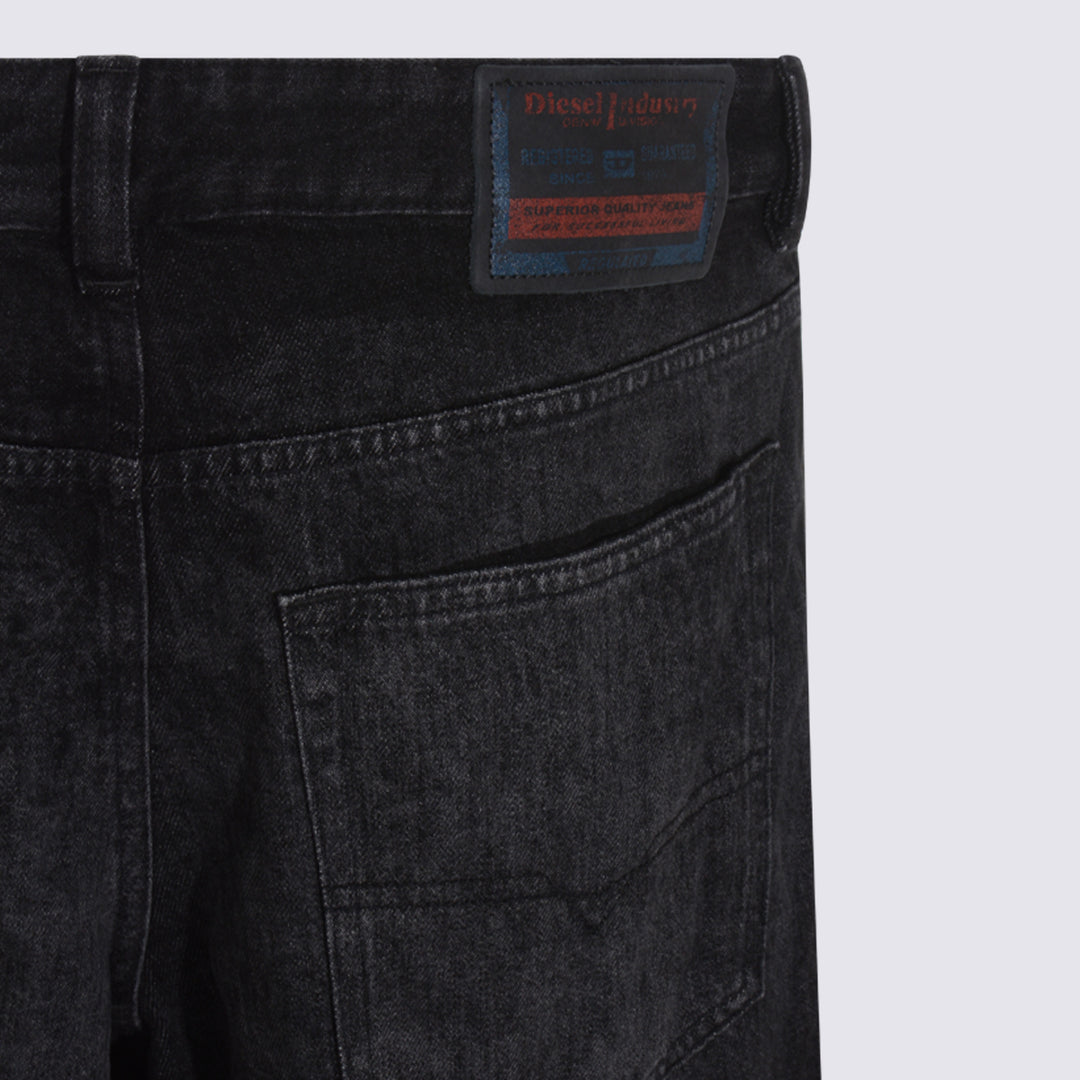 Diesel Jeans - Blacks and greys | 9774fc22a1a1a61f2de07a99189059345978a41e