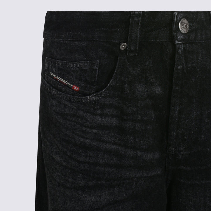 Diesel Jeans - Blacks and greys | fe42d86d2608a93e656fc16f72249b2ab3407727