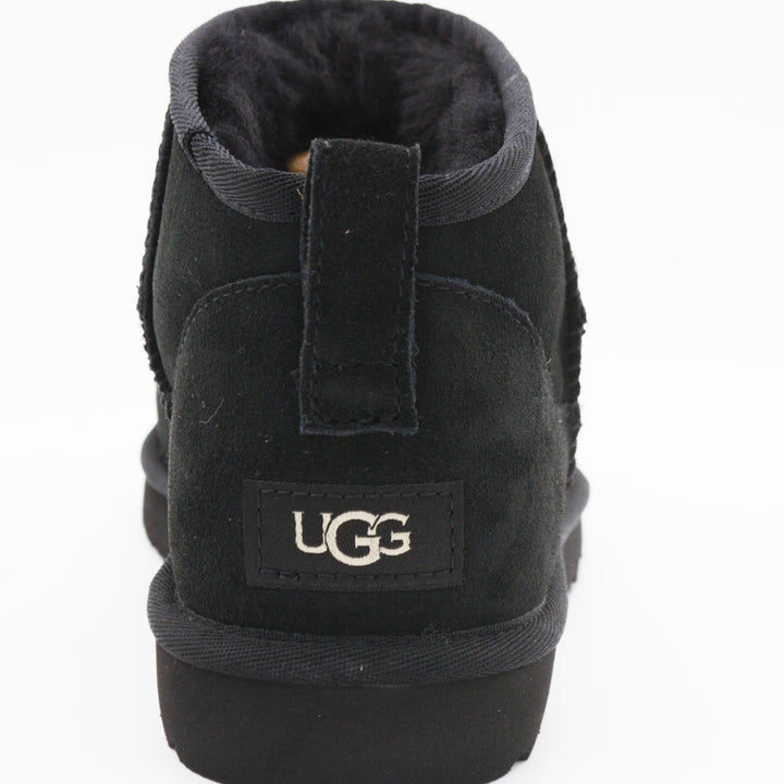 Ugg Boots - Blacks and greys | d438433a7b3aaa29e170360dfba979d8f7c7afa9
