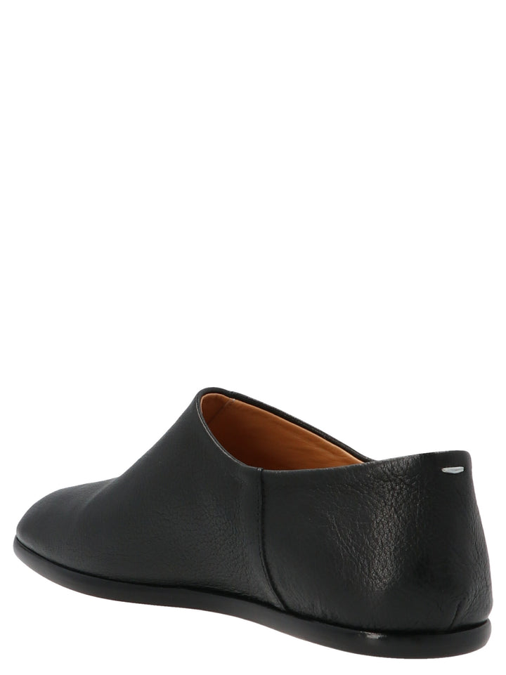Maison Margiela Tabi Ballet Flats - Black | a34b4720c84b56b223380706f70535cd8b9ab08e