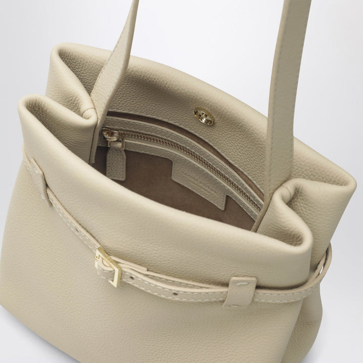 Manu Atelier Apparel & Accessories - White | 08193eaeca6891ac3fda5323ebe27c82a11be936
