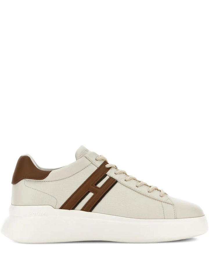 Hogan Sneakers - Nude & Neutrals | e599ae6a0e0e70001bdb4e37272ed1da390c957b