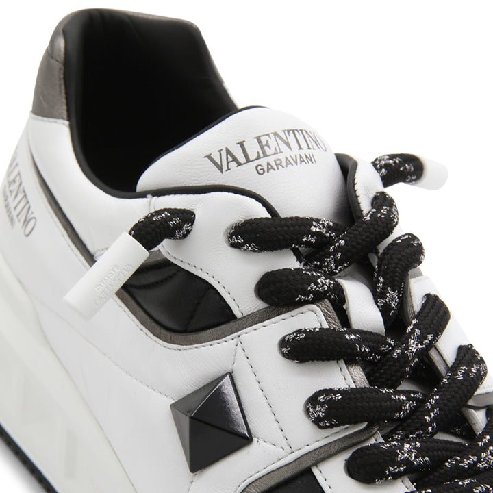 Valentino Garavani Sneakers - Light and natural | c553789253d4646e63e532dcdb343687857ebfae