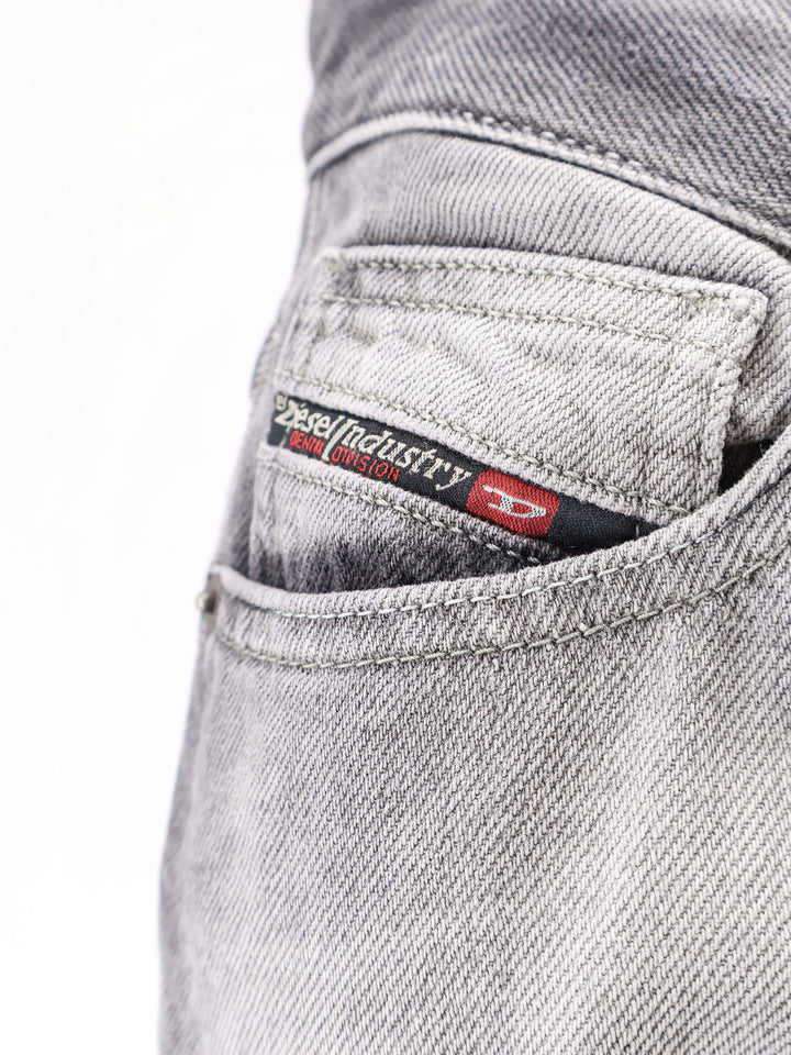 Diesel Jeans - BLACK DENIM | a96922080f7f8133bb3643e3d974bdf64e256bfc