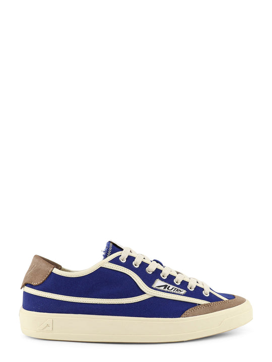 Windscape Canvas Sneakers With Side Logo Label