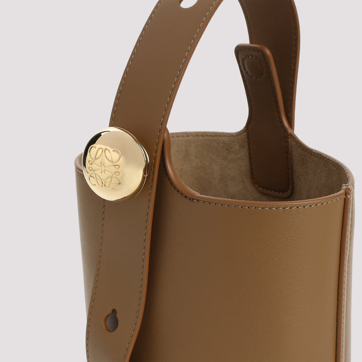 Loewe Shoulder Bags - Nude & Neutrals | 399f3e0dc5f9206d6961ddf1b7650307e7ebcff2