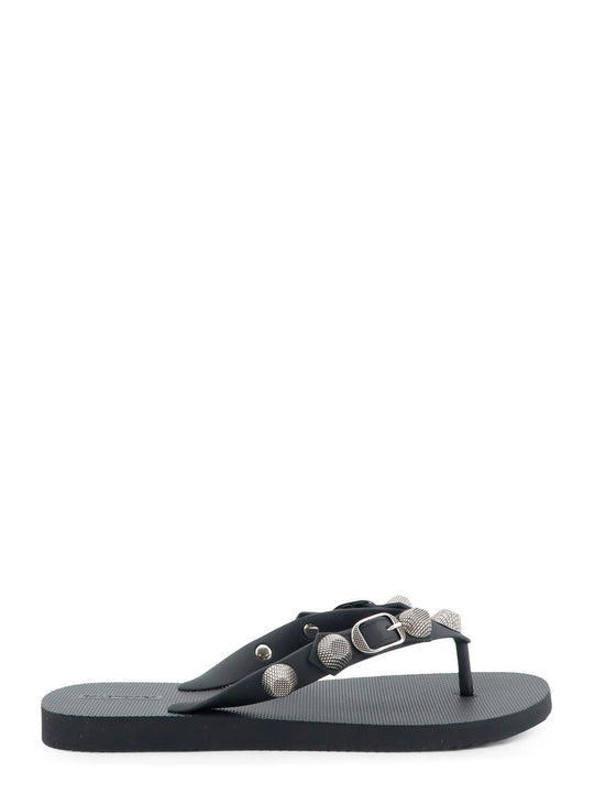 Cagole Flip-Flops With Iconic Metal Details