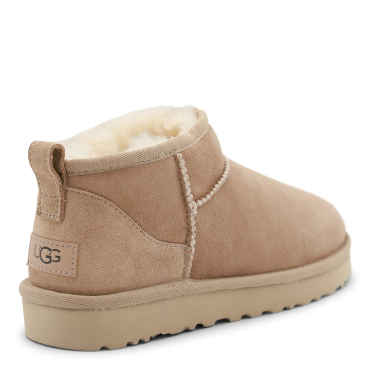 Ugg Boots - SAND | 5c0fb33a7630c1cc0efb6f39c6f922993c7681f3