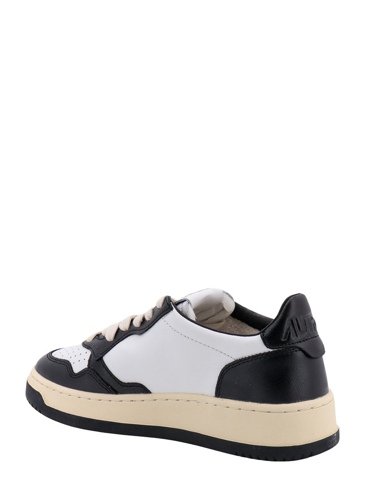Autry Sneakers - Blacks and greys | ac6ab87681cde46a462c9bb4b372ec6b85a13ea0