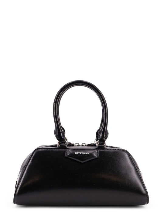 Antigona Mini Leather Shoulder Bag