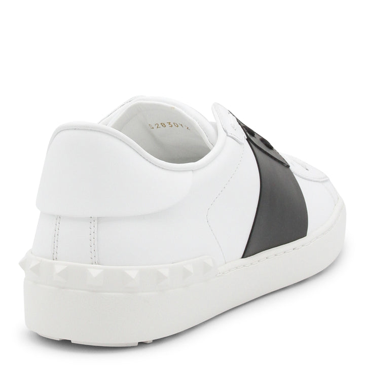 Valentino Garavani Sneakers - Light and natural | cbe9d45e55095143ed89ba72d61c2eb19d597403