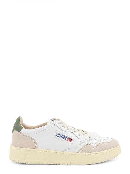 Medalist Low Leather Sneakers