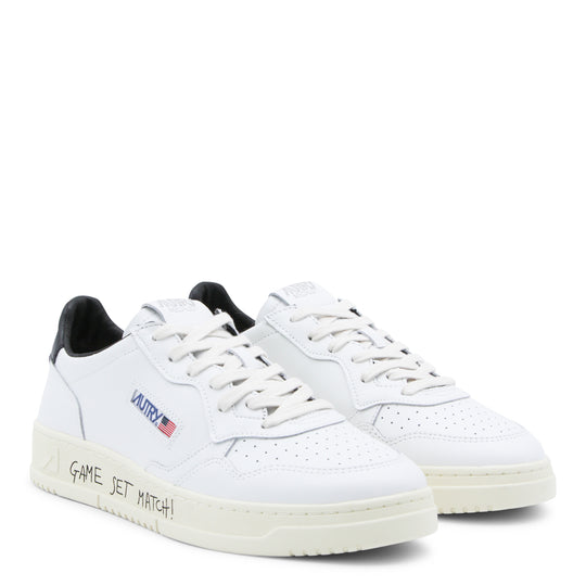 Sneakers Light And Natural