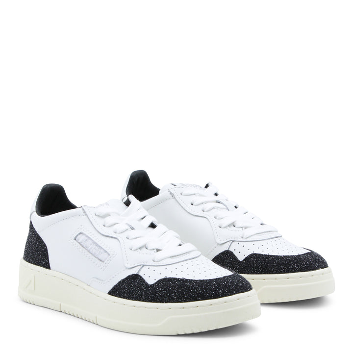 Autry Sneakers - SOFLEA/SPK WHT/BLK | 73d80c89b3bc13a03026bf07a6a744c8bd66a269