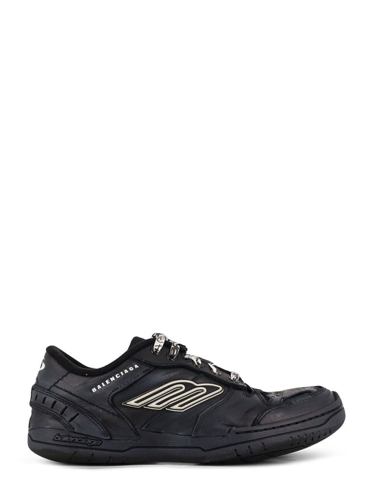 Hamptons Worn-Out Low-Top Leather Sneakers