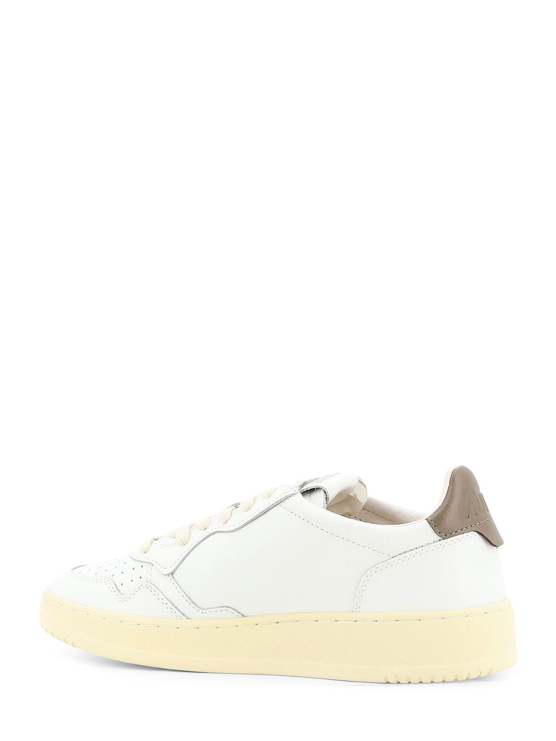 Autry Sneakers - Neutral | 565bb603a12f3a4b3e8fc7bffa8282c04c698102