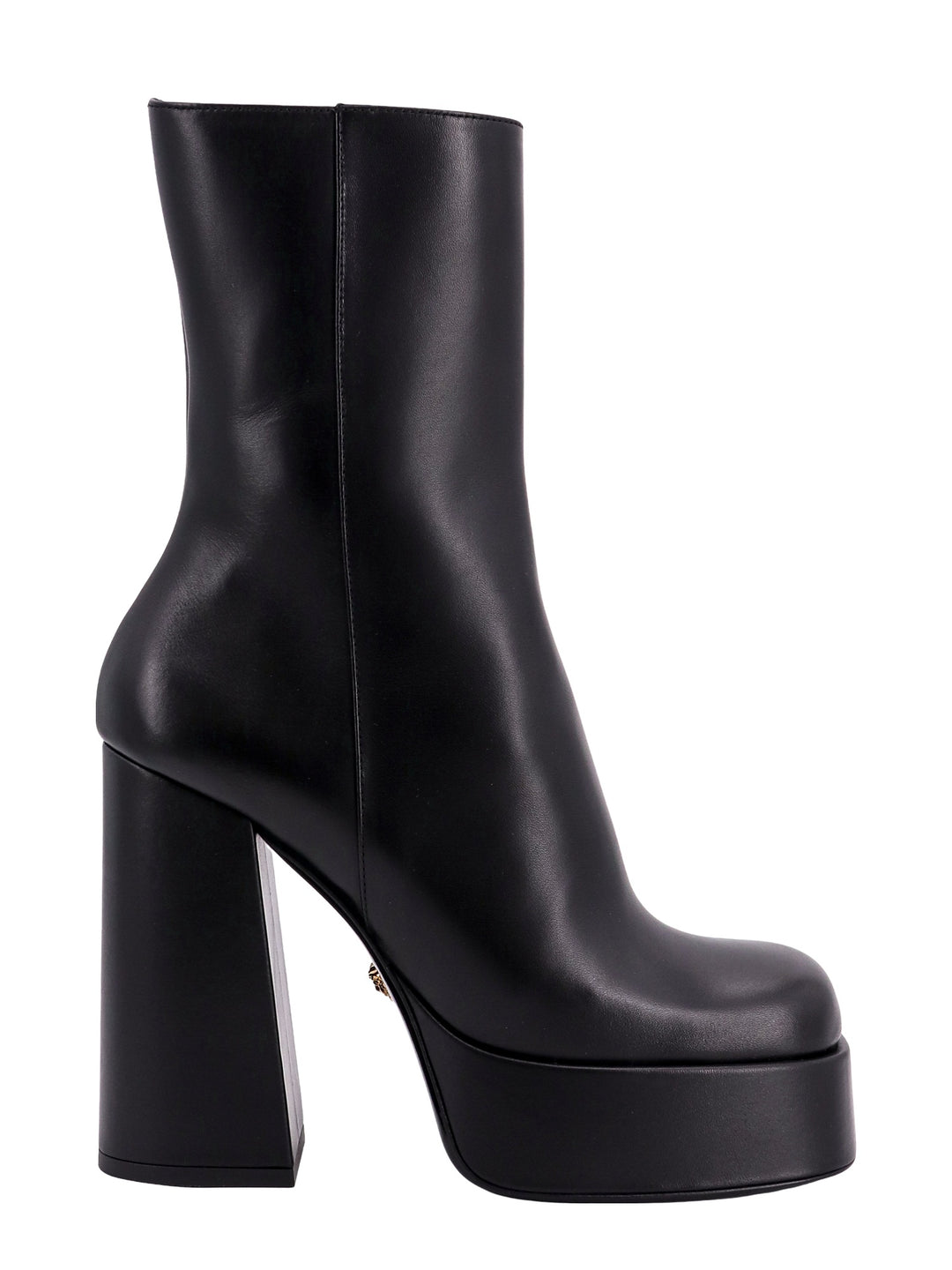 Versace Boots - Blacks and greys | b4d90f8806400348c582b53f9f0b23aa96d27498