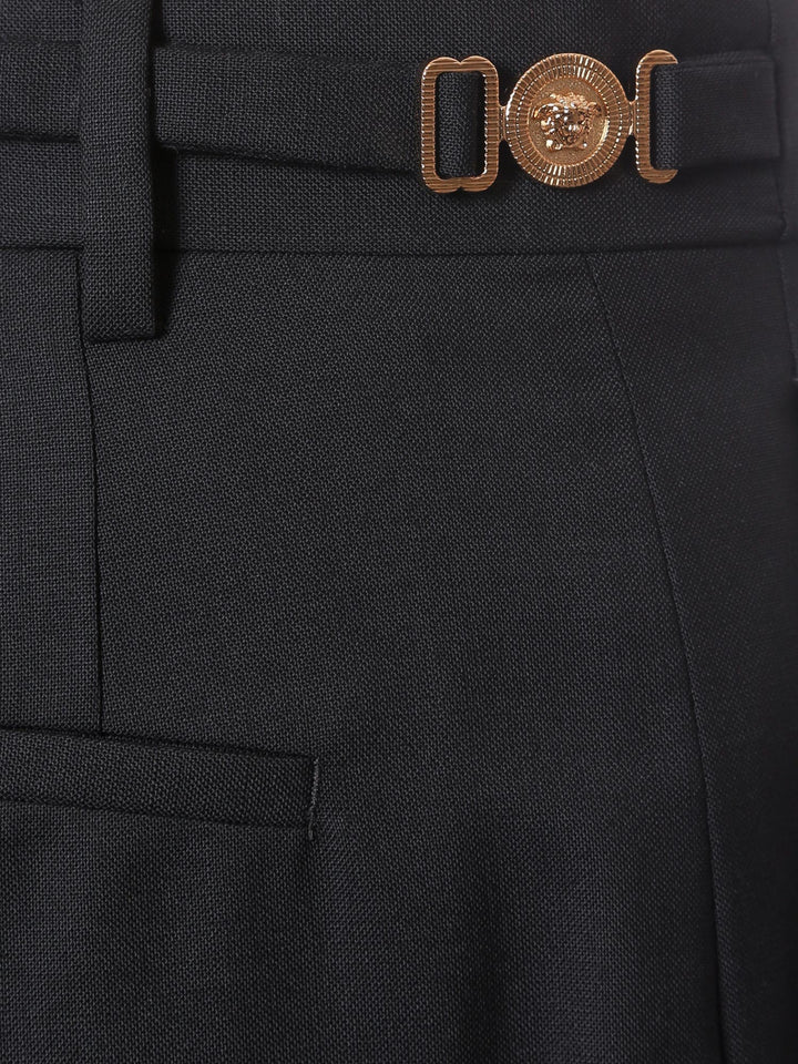 Versace  - Blacks and greys | ccec8613d05e5800a0559daefaf32bd53a3f03b9