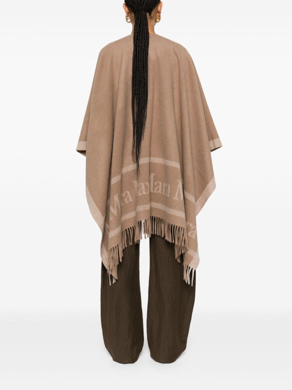 Maxmara Scarves - Brown | 9279f4bdd042c502de0092a35f130a8e5e4393e3