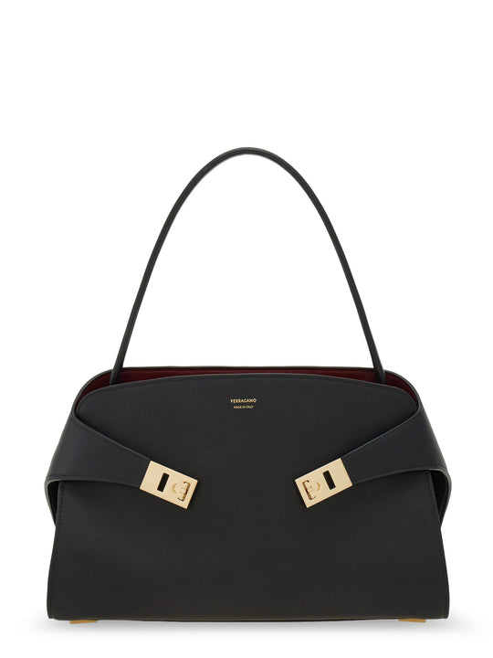 Hug Soft M Leather Shoulder Bag