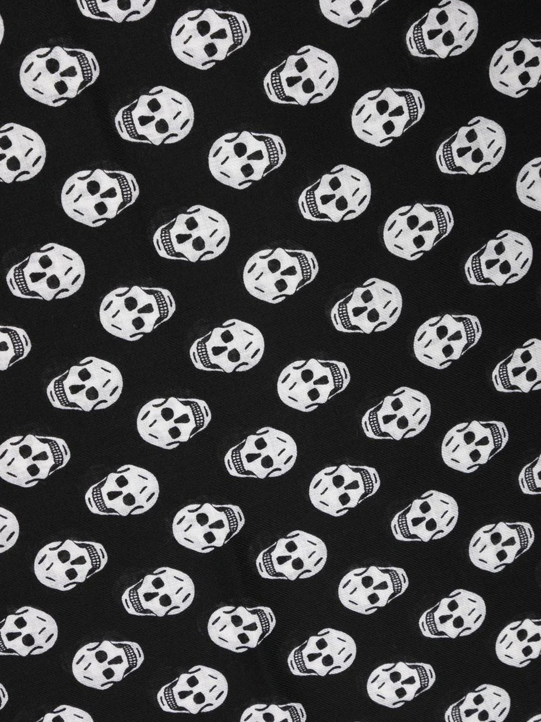 Alexander Mcqueen Scarfs - Blacks and greys | 603f174bc7d01e48342e7803657adc3128168a38