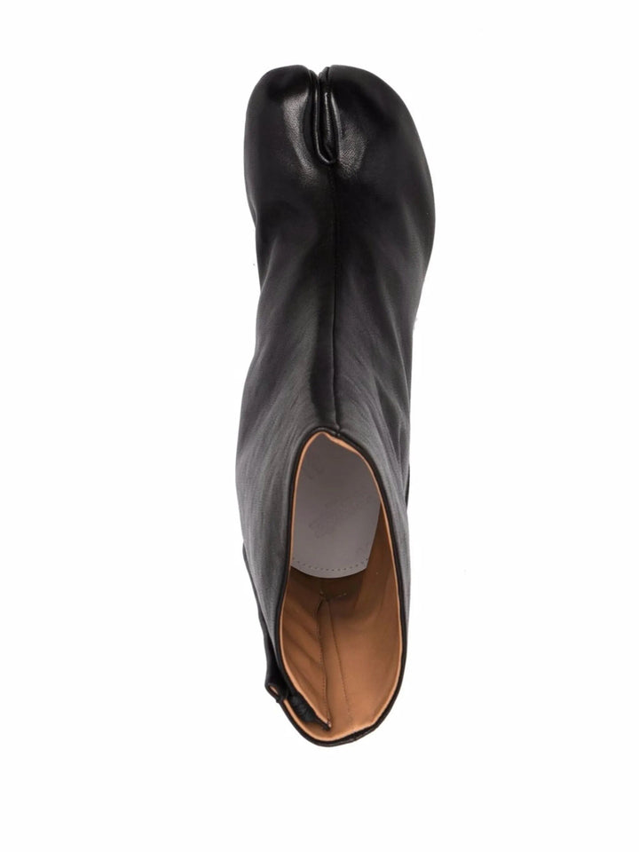 Maison Martin Margiela Boots - Black | 46e50c97599a32f349335f9405a322ab67b63dc3