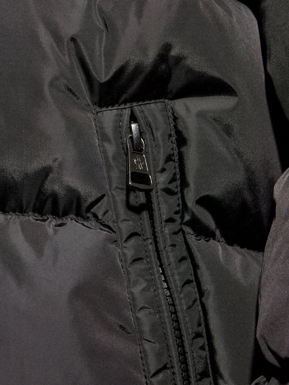 Moncler Down jackets - Black | d084bccdda215bc290ab83c36f30f048caf1ded7