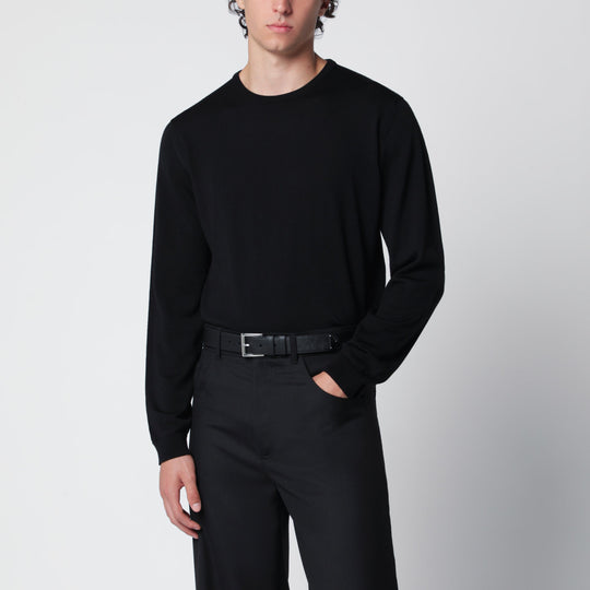 Black Wool Crew-Neck Knit Sweater