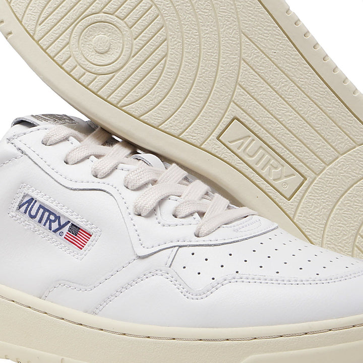 Autry Sneakers - WHITE/BLACK | d242a1a3e5a911caea56d9a6a46bdb70d0c24f4e