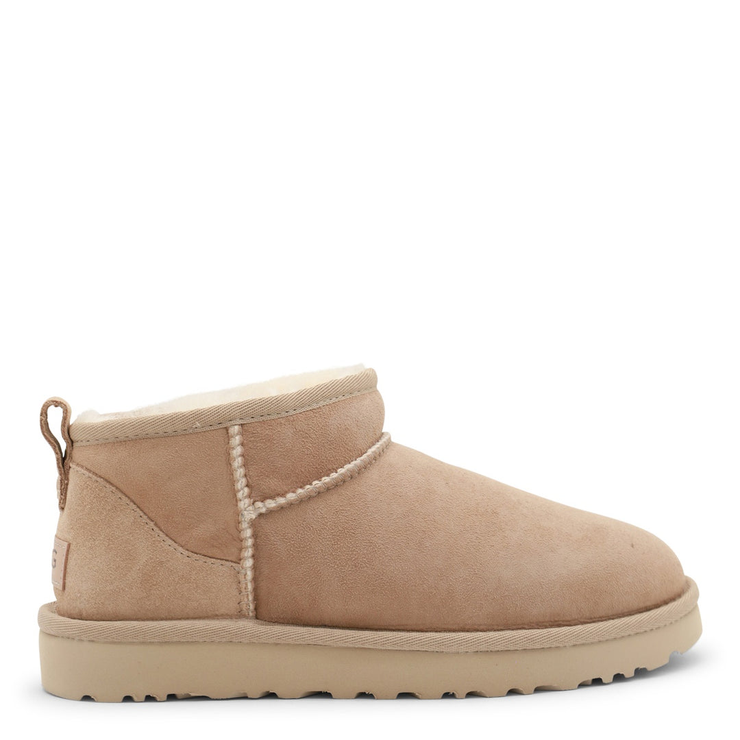 Ugg Boots - SAND | b3918314b4bd7702aacf393351299534c5144762