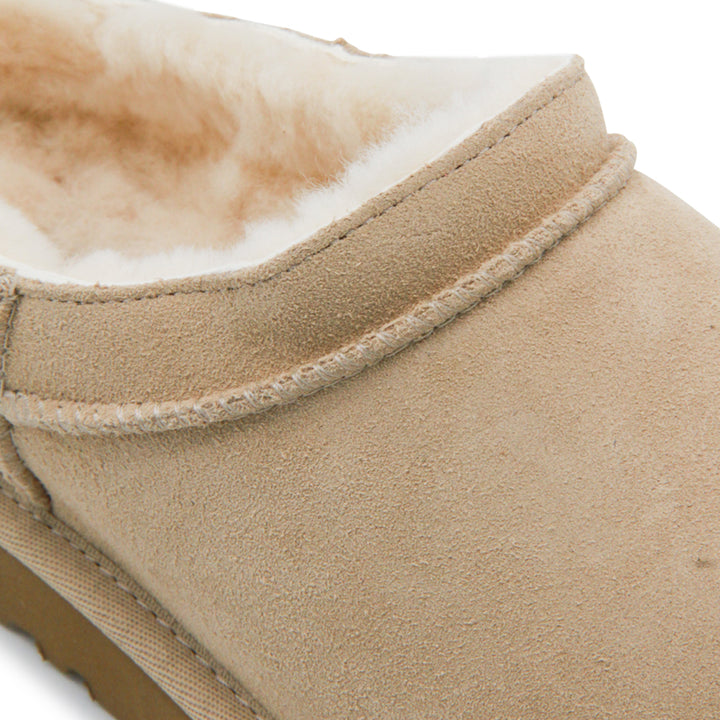 Ugg Boots - SAND | d04b304b36f69cb8fe40ad6aab53bcae3a6b8274