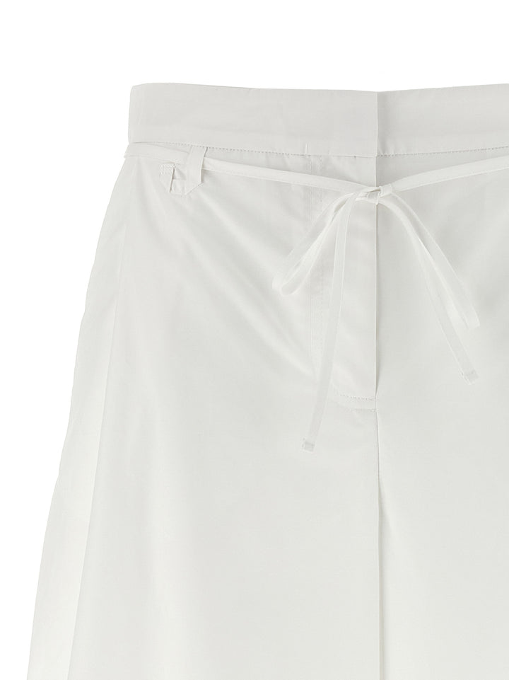 Jacquemus Le Short Marin Bermuda and Short - White | f3029de8485f998ffea21db7f021455e3108ea5e