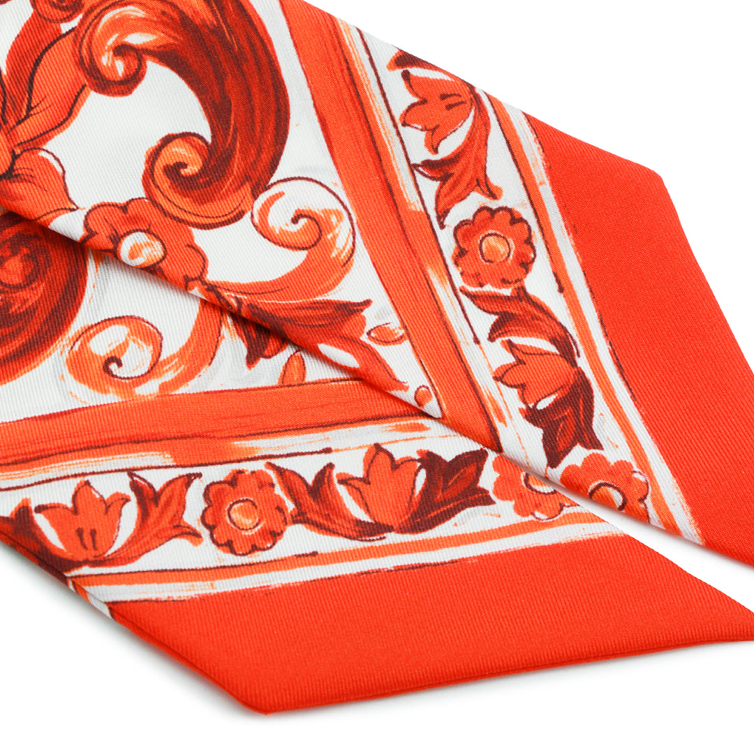Dolce & Gabbana Scarfs - MAIOLICA | 4ba6d9cace9c859d7e62f1ce84f8b89e9bce3975