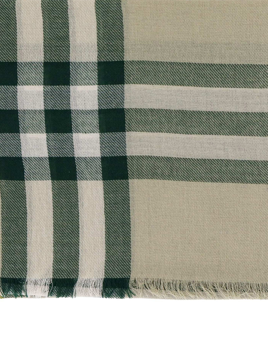 Burberry Scarfs - Light and natural | 09269a7e4696768aed28ac885a4006fbd6618dc6