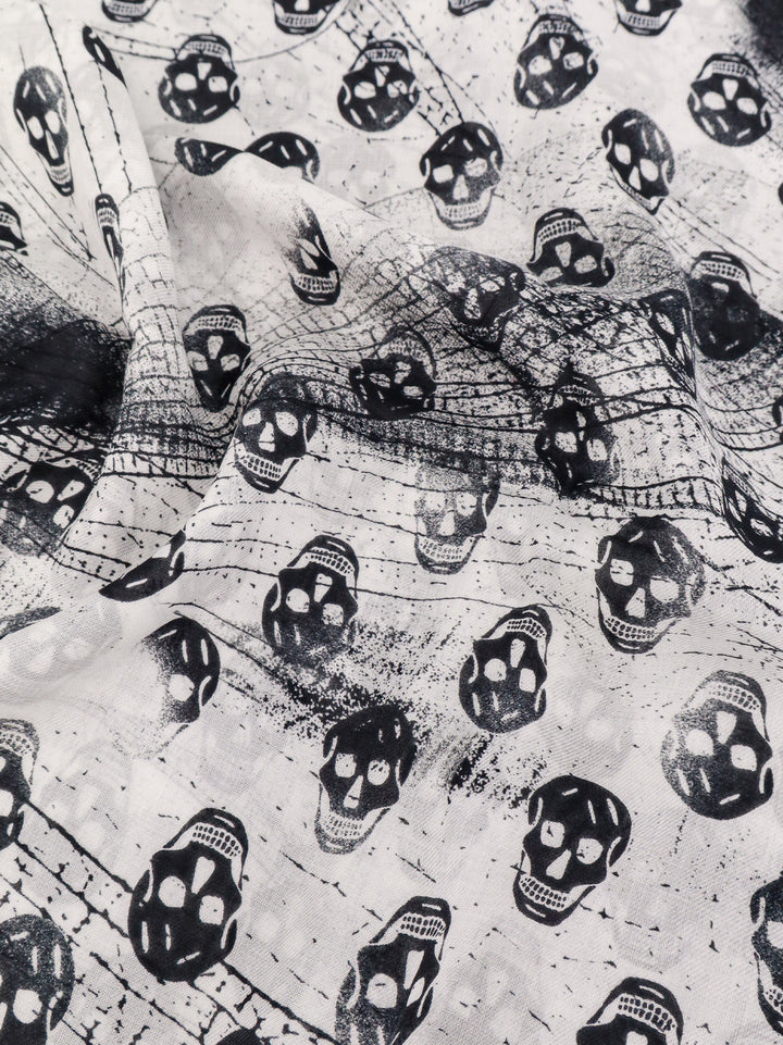 Alexander Mcqueen Scarfs - MultiColour | b2acd951b620d9e6257a72c79a9310689bfd12cd