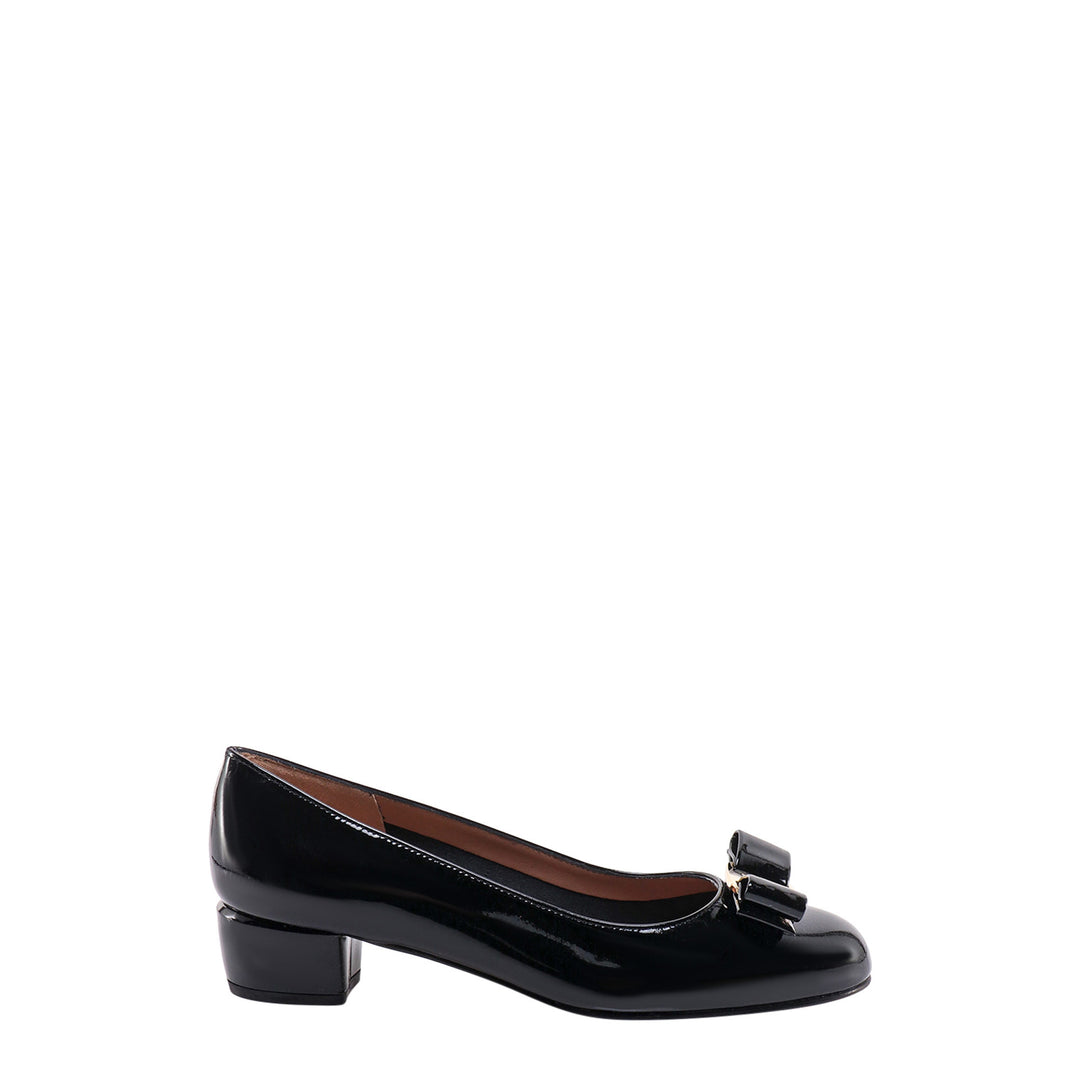 Ferragamo With Heel - Blacks and greys | 922bdc9aeaae4a8960c087a73efbea0262e2b8ad