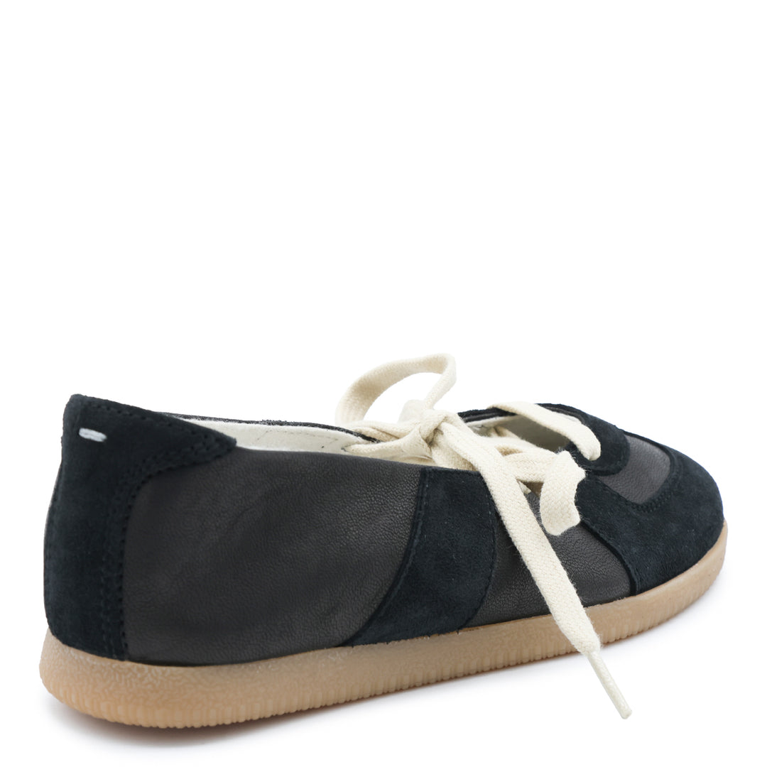 Maison Margiela Flat shoes - BLACK | 46be039ab9ee6f3021a284b941ce129a207f6734