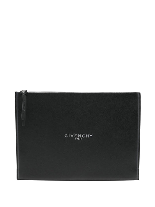 Antigona Stamped Large Pouch In Leather