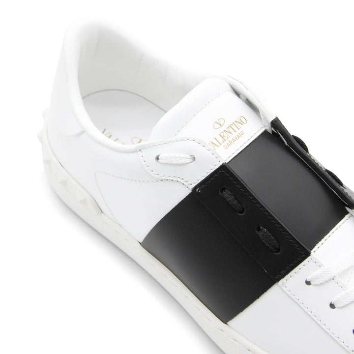Valentino Garavani Sneakers - WHITE-BLACK | 67151bb82b1046088a64d13c9366820d9eccfacb