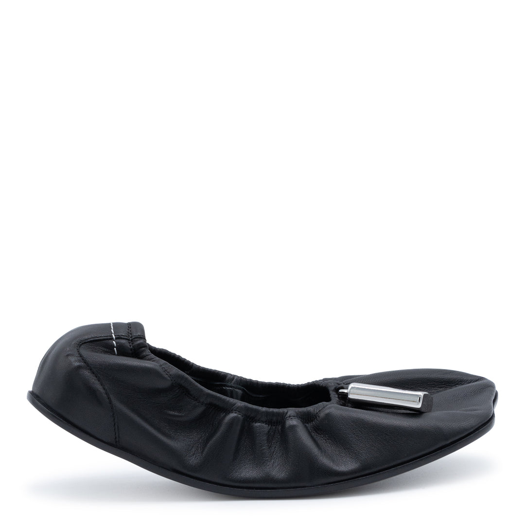 Mm6 Maison Margiela Flat shoes - BLACK | eca96e62d37b57c09d064defd836ecae7fd32c45