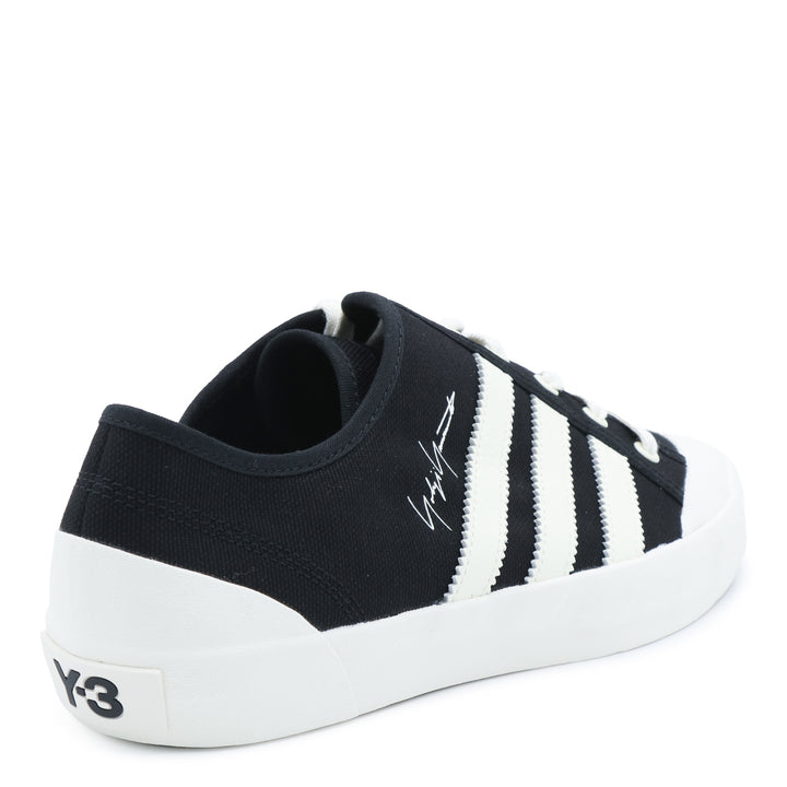 Y-3 Sneakers - BLACK | da37f0e233b13e88b345132fbf02699cc0331a62