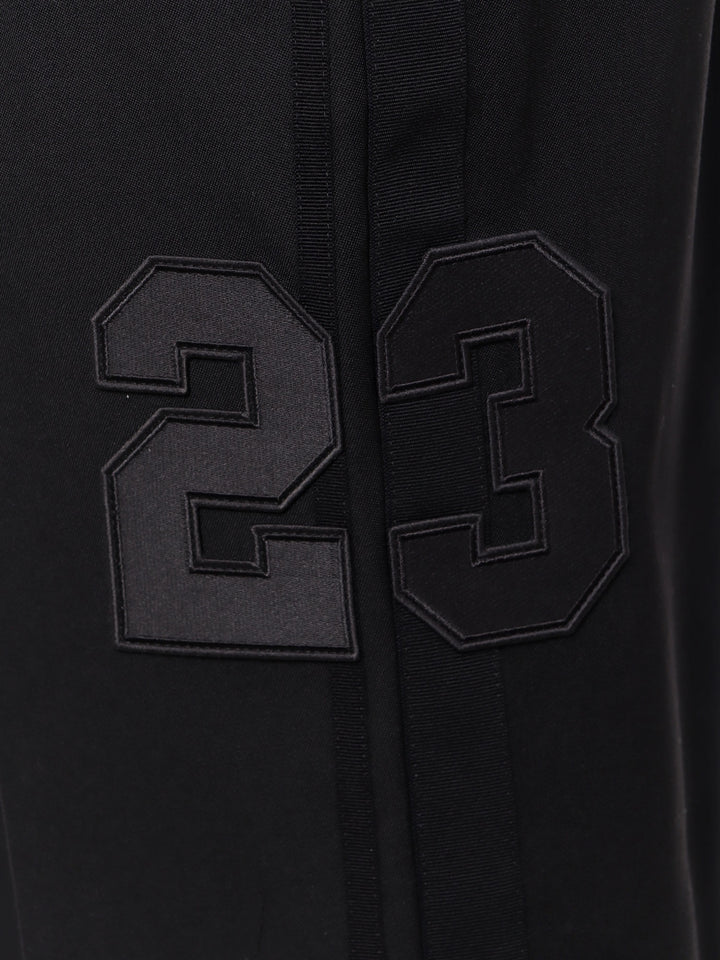 Off White  - Blacks and greys | 6be921bf5e4700afb9fab386b3725efc1b636d7c