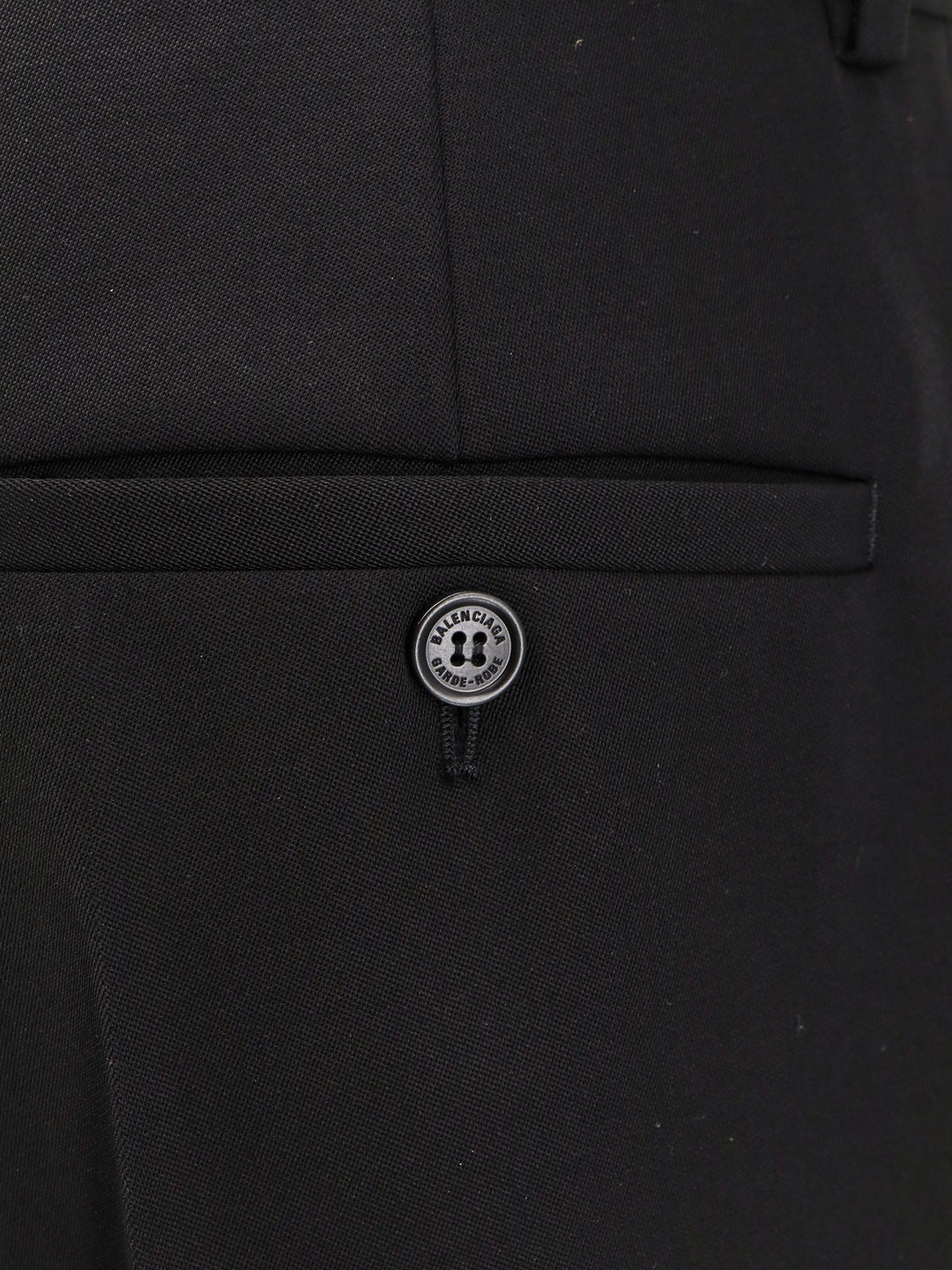 Balenciaga  - Blacks and greys | f48ab102c56391f453511cb43d17625248dcd316